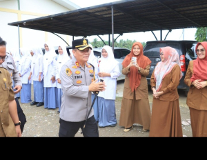 Kapolres Aceh Utara Hadir di SMKN 1 Lhoksukon, Ajak Pelajar Jauhi Narkoba dan Kenakalan Remaja